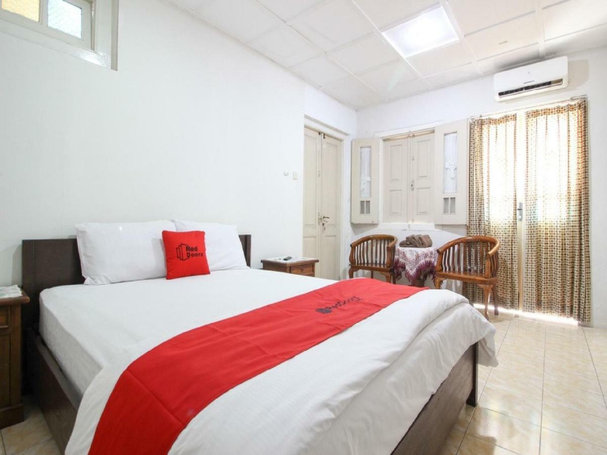 Hotel Reddoorz Syariah Near Wijilan Yogyakarta Extérieur photo