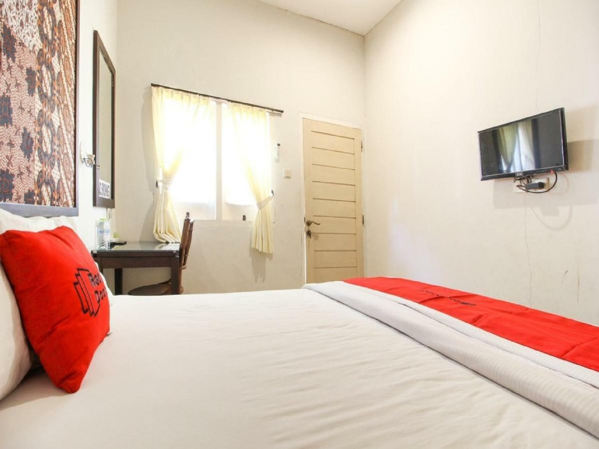 Hotel Reddoorz Syariah Near Wijilan Yogyakarta Extérieur photo